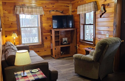 Franklin County Cabin | 3-bedroom camp in Eustis, direct ATV Trail Access!