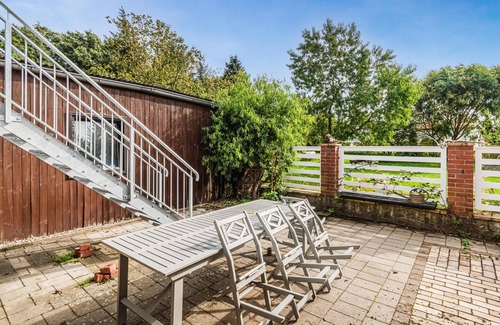 Neukloster House | 3 bedroom gorgeous home in Neukloster
