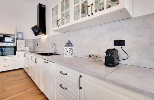 Rakovec House | 3 bedroom gorgeous home in Dvorisce