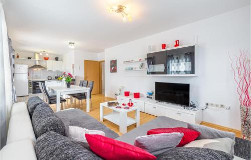 Marceljani House | 3 Bedroom Gorgeous Home In Labin