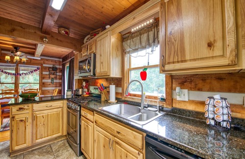 Maple Springs House | 3 Bedroom Historic Cabin with Elegant Views, Pond, Hot Tub & Paved Access