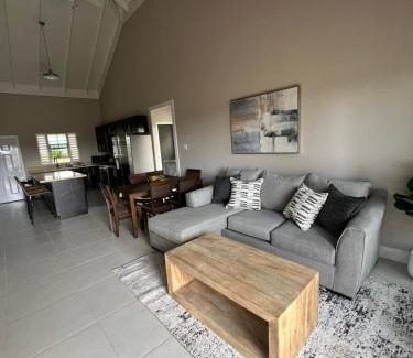 Boscobel House | 3 bedroom Holiday Home in Gated Community