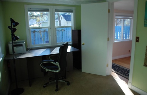 Goss - Grove House | 3 Bedroom Home in Central Boulder