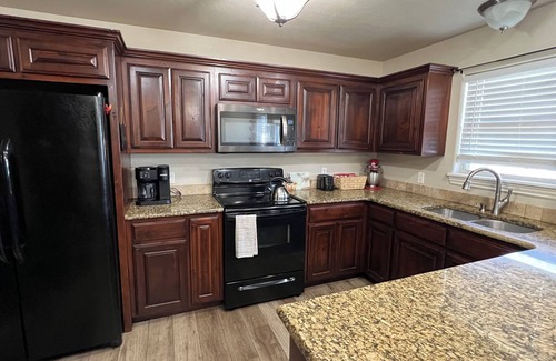 Tahlequah House | 3-Bedroom Home in Tahlequah, Your Float Trip HQ!