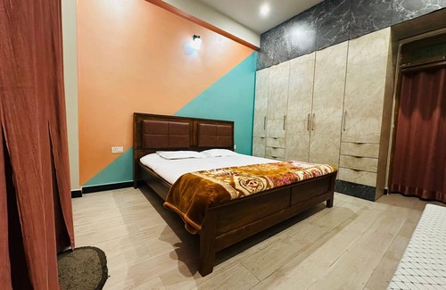 Jhusi Villa | 3-bedroom Homestay in Triveni Sangam Kumbh Prayagraj