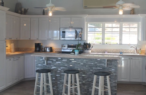 Estate Bakkero House | 3 Bedroom House and Pool with Spectacular views of Charlotte Amalie Harbor