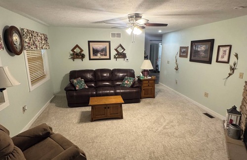 North East House | 3-bedroom house in charming North East with AC