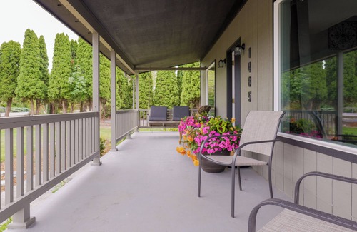 Centralia - Chehalis House | 3-bedroom house in Chehalis located between Seattle, Portland, WA Coast and Ski