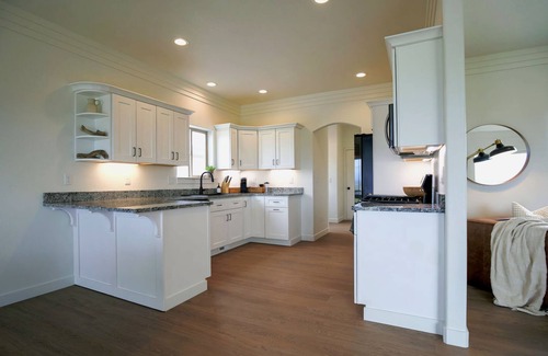 Canon City House | 3-bedroom house in enchanting Cañon City with WiFi, AC. Start your adventure