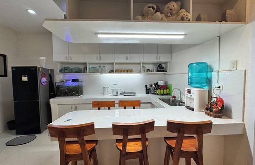 Sariaya House | 3-bedroom house With Airconditioner Sariaya Quezon Transient House
