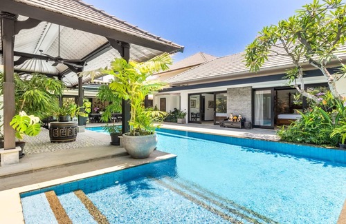Sanur Villa | 3-Bedroom Kejora 12, Two-Story Beachfront Villa