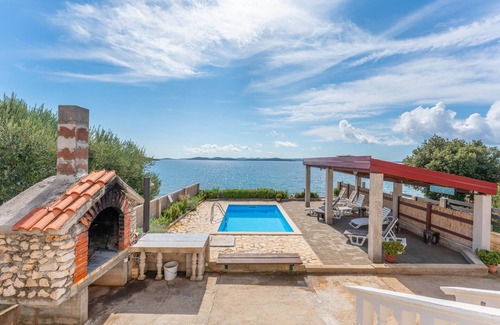 Dobropoljana House | 3 bedroom lovely home in Dobropoljana