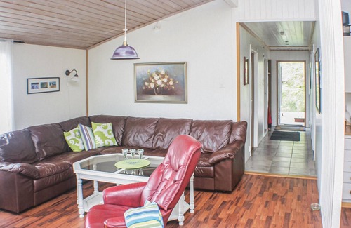 Vagsoy House | 3 bedroom lovely home in Måløy