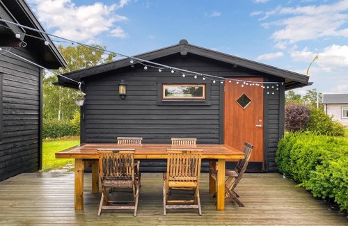 Varobacka House | 3 bedroom nice home in Väröbacka