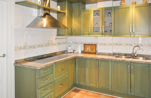 Moclin House | 3 bedroom nice home in Olivares