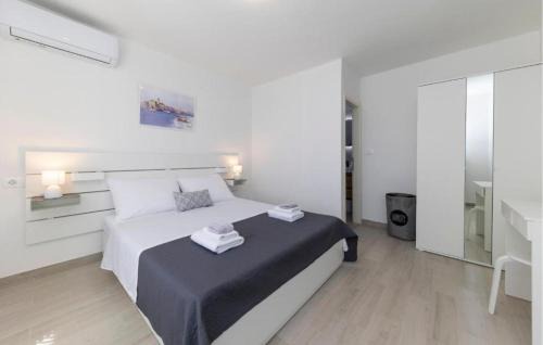 Poljica House | 3 Bedroom Nice Home In Nin