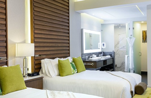 Punta Sam Resort | 3 Bedroom Oceanfront Residence in Garza Blanca Resort & Spa