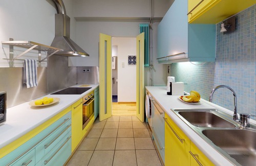 Filopappou Apartment | 3-Bedroom Penthouse with a Huge Veranda, Stunning Views and Modern Comforts