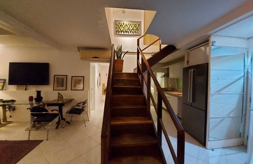 Jurere Apartment | 3-bedroom penthouse with fast internet