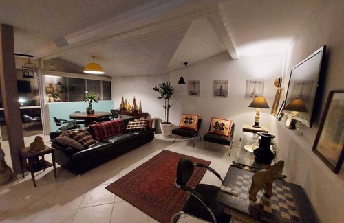 Jurere Apartment | 3-bedroom penthouse with fast internet