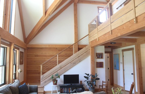 West Tisbury House | 3-bedroom post and beam in serene WT location - updated pics to come and outdoor