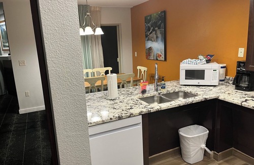 Mountain View Estates Resort | 3-bedroom resort in gorgeous South Lake Tahoe with WiFi, fitness rm jacuzzi