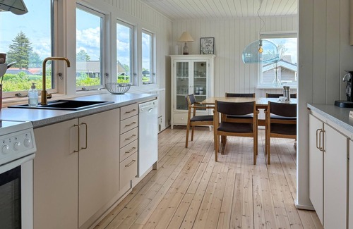 Ronbjerg House | 3 bedroom stunning home in øster assels