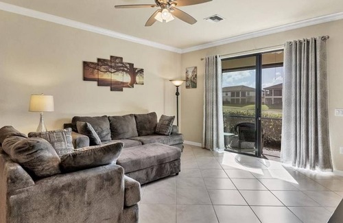 Gran Paradiso Apartment | 3 Bedroom Townhome 225794 by Houzlet