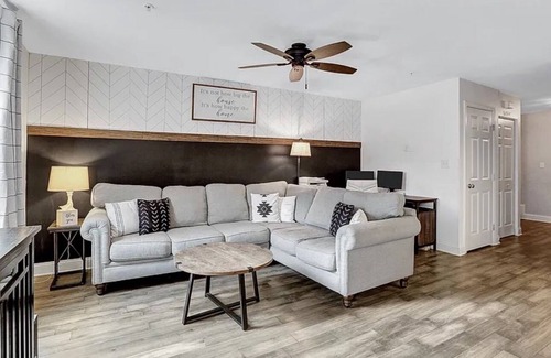 Harrisburg House | 3-bedroom townhome in Harrisburg, 10 mins from Hershey Park