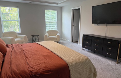 Wake Forest House | 3-bedroom townhome in charming Wake Forest with AC
