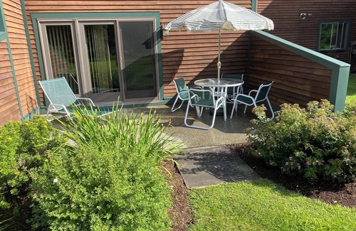Stowe Area House | 3 Bedroom Townhouse privately set off of Mountain Road in the heart of Stowe