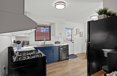 Sam Hughes House | 3-bedroom vacation home just 10 minutes walk to University of Arizona