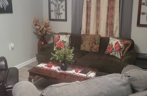 Forest City House | 3-bedroom vacation home just 10 minutes from Forest City