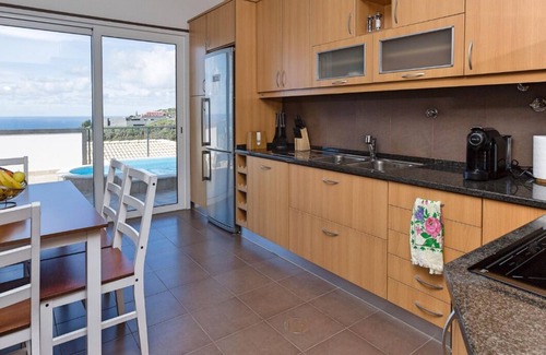 Calheta Villa | 3-bedroom villa in Calheta, sea-view | Casa Belita