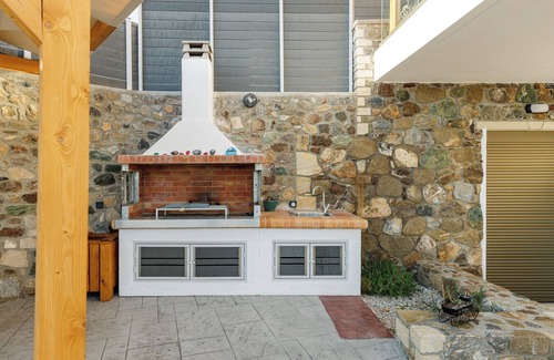 Koutsouras Villa | 3-bedroom villa in peaceful Makry Gialos with AC, WiFi