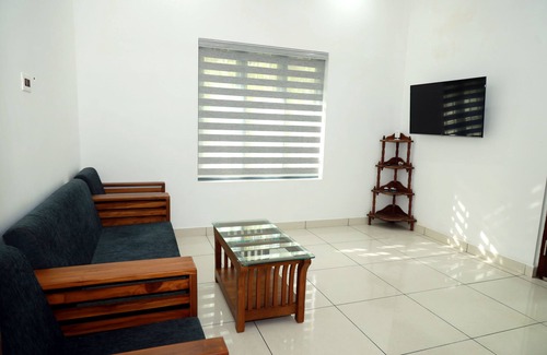 Devikolam Villa | 3 Bedroom Villa surrounded by Munnar's mesmerizing beauty of cascading mountains