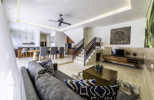 Babakan Villa | 3 Bedroom Villa @ The Rick's Villa