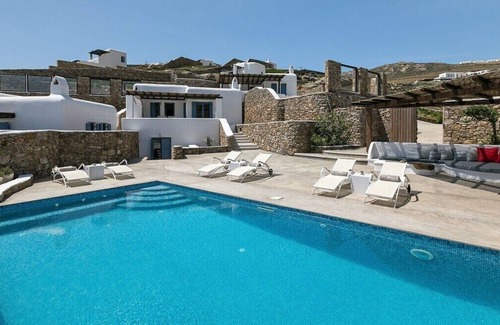 Panormos Villa | 3-Bedroom Villa with Private Pool & Sea View
