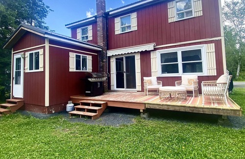 Sinclair Cottage | 3 Bedroom Waterfront Camp with Nearby Trail Access