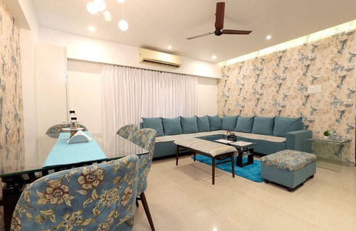 Mumbai Apartment | 3 Bedroom + Wifi+ Chef on demand+ Andheri east