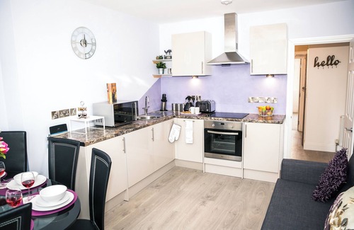 Meads Apartment | 3 bedrooms apartment in Meads