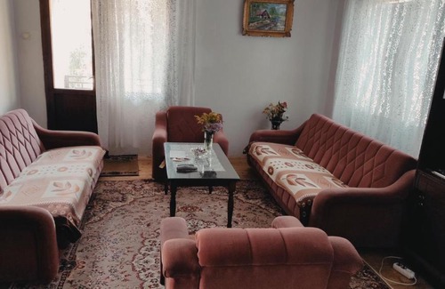 Montenegro House | 3 Bedrooms Guest Houses In Bijelo Polje
