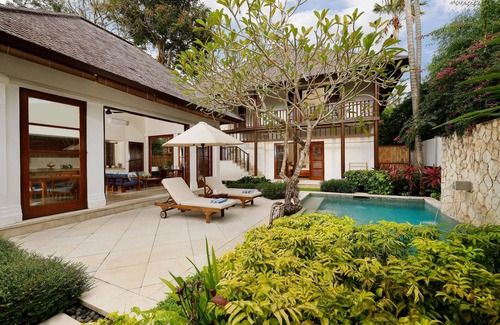 Jimbaran Bay Villa | 3 Bedrooms Pool Villa in Jimbaran Beach