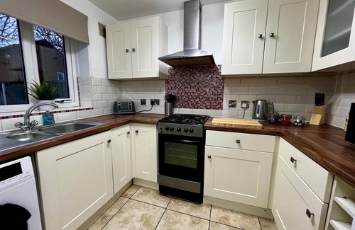 Telford House | 3 Beroom Home in Telford