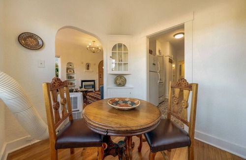 West University House | 3 Blocks from U of A & 4th Ave/Cozy/1 BR 1 BA