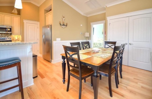 Tranquil Harbour House | 3 BR/2.5BA - Pool, Pool Heating (April-October Only), Water Views, Sleeps 8