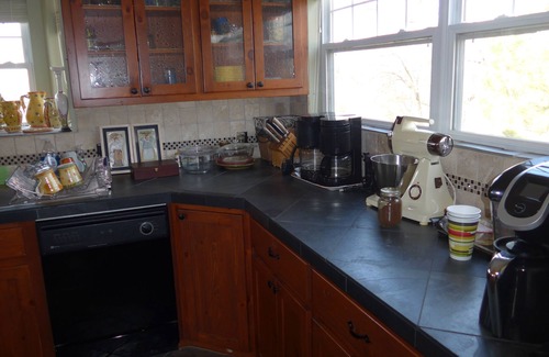 Cleora House | 3 BR, 3 Bath - Lakeview - The Cedar House at Deer Haven - with dock!