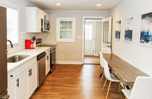 Huntersville House | 3 BR at Bud Henderson Road