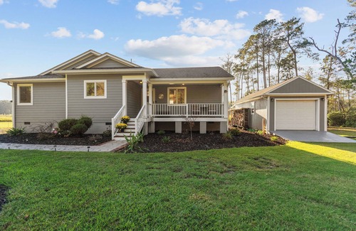 Onemo Cottage | 3 BR Bay Home w Private Dock & all the Amenities