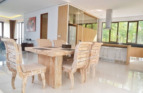 Bandung Villa | 3 BR City View Villa with a private pool